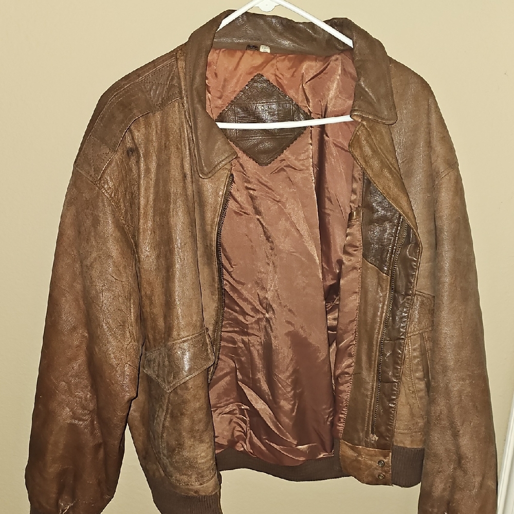 Roundtree & Yorke Brown Leather Bomber Jacket